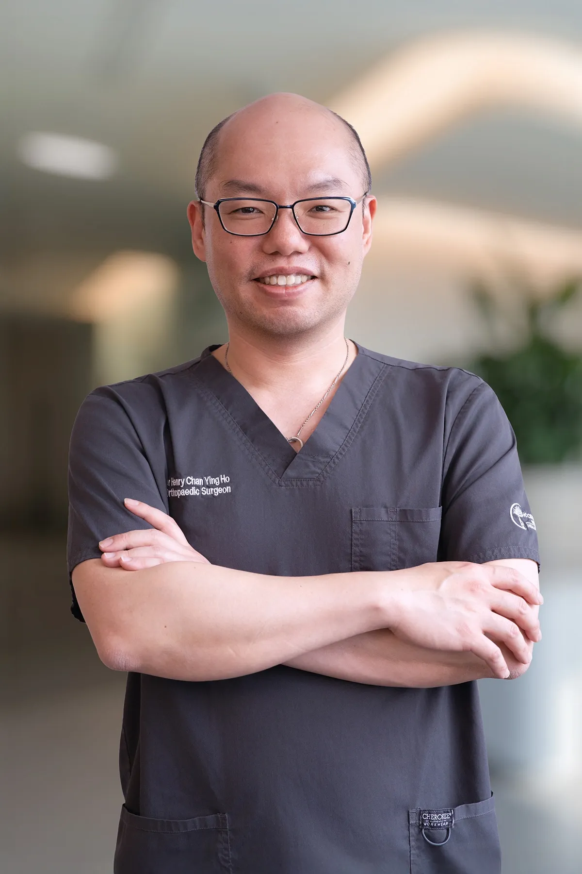 Orthopaedic Surgeon, Dr Henry Chan