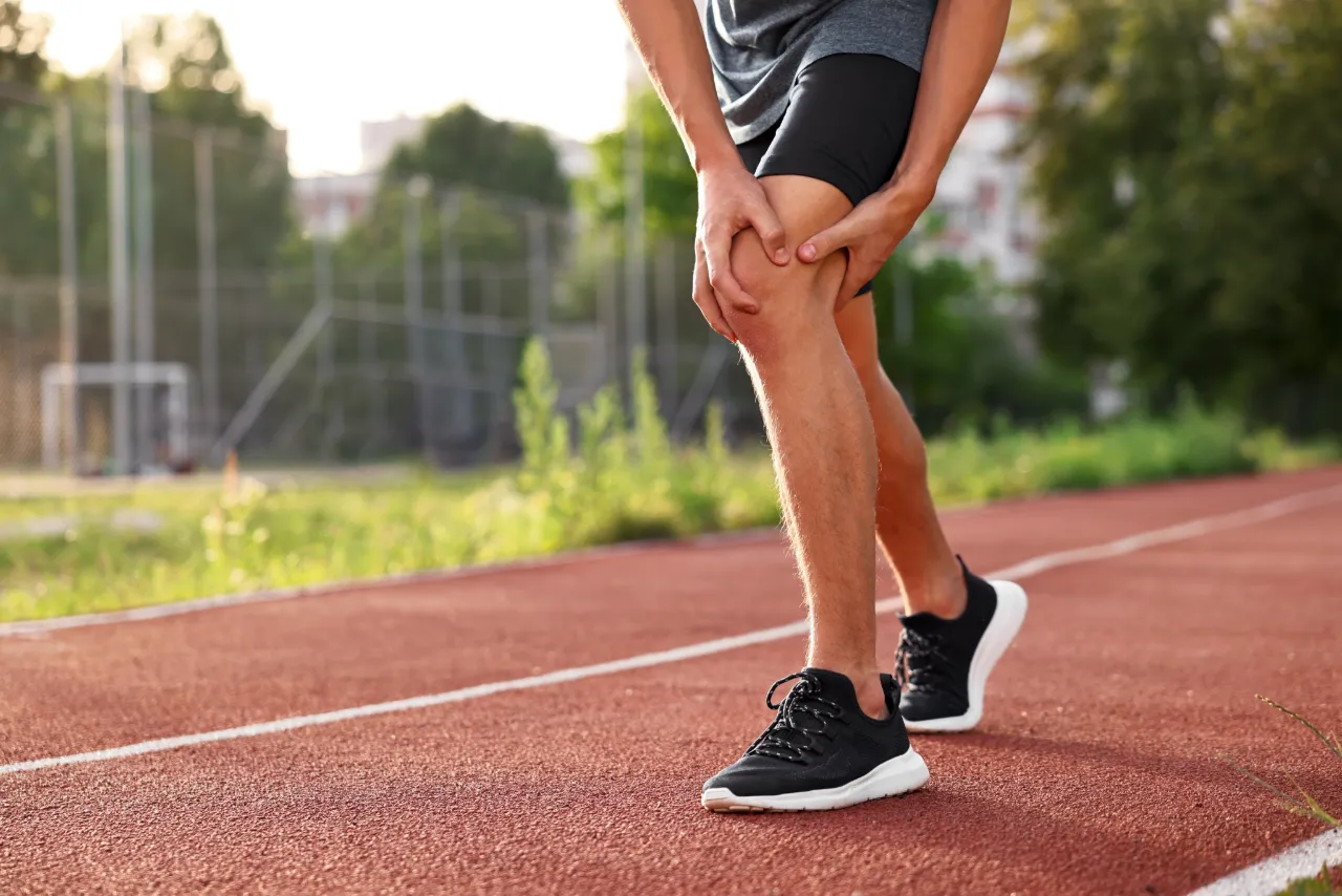 Man with knee pain