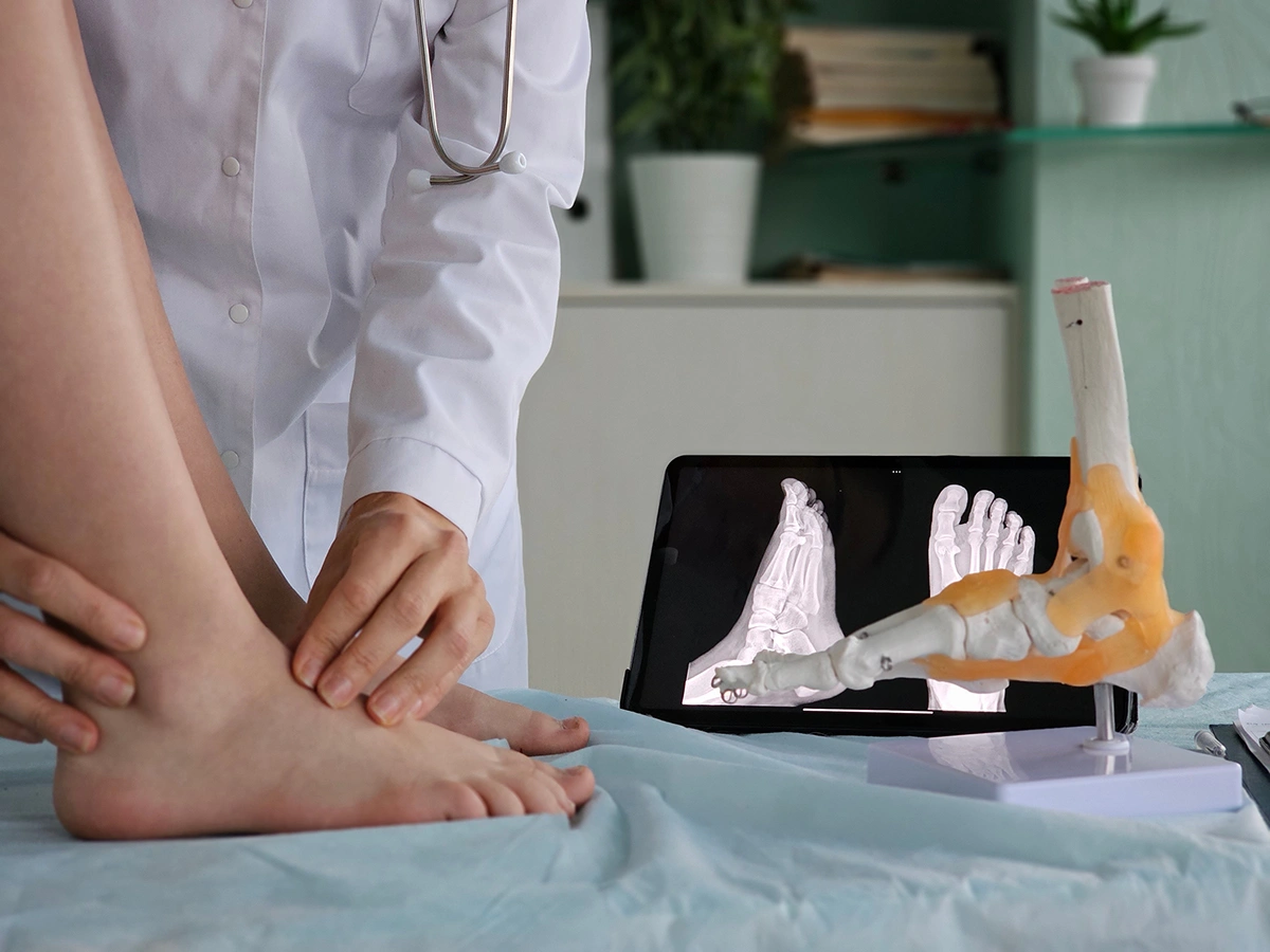 How are Flat Feet Diagnosed?